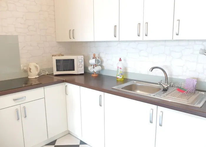 City Studio Apartment *