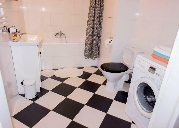 City Studio Apartment *